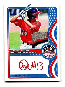 2025 Panini Stars Stripes Dylan Mercado ADP Red Auto / 3 Color / GU SN 20/25 - Bild 1 von 2