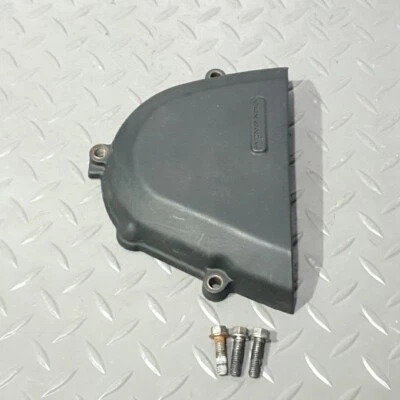 ♻️ Triumph Daytona 600 2002 - 2004 Front Sprocket Cover Guard with Bolts 1261090 — 第 1/4 张图片