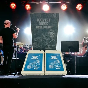 Country Music Cavalcade (2) 8 Track Tapes Midnight In Memphis 1976 CBS - Picture 1 of 9