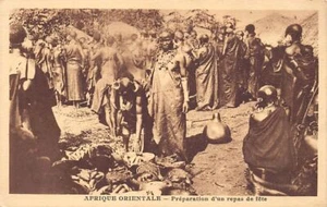 Kenya - Kikuyu tribe - Preparing a festive meal - Publ. Pères du St-Esprit - Picture 1 of 2