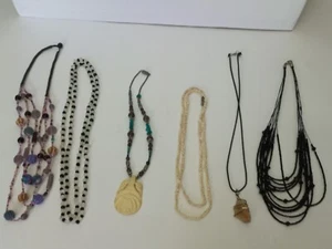 NECKLACES COSTUME JEWELERY MIXED COLOURS x6 HIPPY GLASS BEADS BONE STONE VGC - Picture 1 of 5