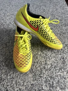 RARE🔥 Sz 11 - Nike Magista Barza Blaugrana Yellow Pink Black Indoor Shoes - Picture 1 of 8