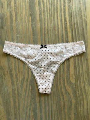 NWT Victoria's Secret Body By Victoria Pink Black Dots Bow Thong Panty Size M - Image 1 of 4