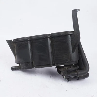 Filtro de carbón Audi A8 S8 Q7 2011-2019 con bomba de detección de fugas OEM Foto 1 de 4