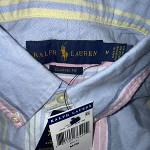 POLO Ralph Lauren Para Hombres Calce Clásico Manga Larga Buttondown RAYAS AZUL ROSA - Imagen 1 de 6