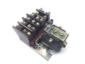 Sylvania 4U6-240 Bullitin 7304 Type PM DC Relay 2ea KPM  4ea KPMA, TB-137-2 - Picture 1 of 4