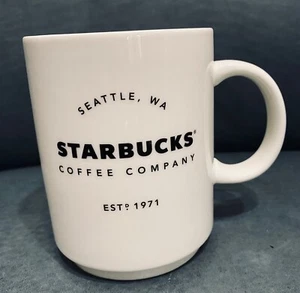 Starbucks 2018 Seattle WA Est 1971 taza/café blanco texto negro 14 oz - Imagen 1 de 6