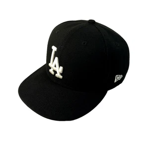 Gorra LA Dodgers New Era 9FIFTY Negra Snapback - Ala Plana Ajustable OSFM - Imagen 1 de 15