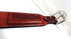 Billy Cook 3" hintere Flanke Rücken Cinch Floral geschnitzt Mitte Leder Sattel Chestnu - Bild 1 von 2