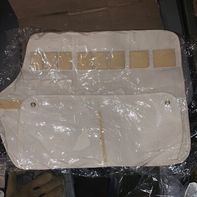 New BUCKET BOSS 8 Pocket Leather & Canvas Chisel Roll Toll Pouch - Image 1 of 4