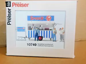 Preiser 10749 1/87 Food Trailer SNACK POINT W/ Figures and Accessories NIB - Picture 1 of 11