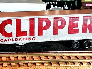 Remolque para cerdos RTR HO Athearn 40' CLIPPER CARLOADING-4 1/87 diseño #410 plateado BT - Imagen 1 de 14