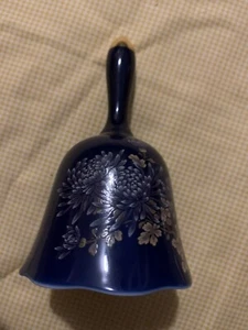 Campana de flores vintage azul cobalto y beige - Imagen 1 de 1