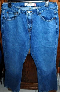 Size 12 Levi's 515 Boot Cut Jeans 35" Waist & 30" Inseam - Picture 1 of 12