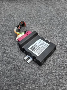 BMW F30 F31 F32 F33 F34 F36 F20 F21 F22 F23 Fuel Pump Control Unit ECU 7426095 - Picture 1 of 19