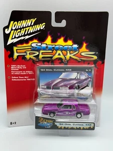 Johnny Lightning Scrapin' 1984 Olds Cutlass 442 Lowrider, Purple, 1:64, NIB - Picture 1 of 11