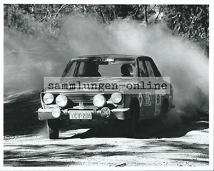 DATSUN Rally Carreras Carreteras Fotografía Foto Coche Motor Motor Coche de turismo Foto - Imagen 1 de 2