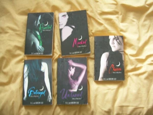 P C & Kristin Cast 5 PB House of Night Series Chosen Haunted Masked Untamed(25) - Picture 1 of 13