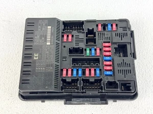 13-20 INFINITI QX60 JX35 Q50 ENGINE FUSE RELAY JUNCTION BOX OEM - Picture 1 of 3