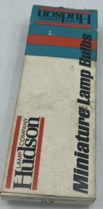 Vintage NOS Schachtel mit 10 Hudson #57 Miniatur Lampe Birnen Bajonett 14 V Automobil - Bild 1 von 3