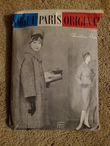 1959 Vintage VOGUE Sewing Pattern B34 Dior Cut Incomplete - Picture 1 of 2