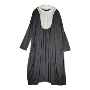 atelier naruse na-03057 Kleid Wolle gerafft Leinen Biesen grau weiß 5-1111T△ - Bild 1 von 6