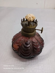 Mini Lampen Öl Petroleum ect. Rotes Glas Rosenform Hongkong - Bild 1 von 17