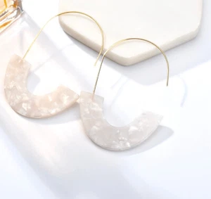 NEW Pearl White Gold Earrings Summer Jewelry Pierced EARRINGS FAST SHIP USA - Picture 1 of 3
