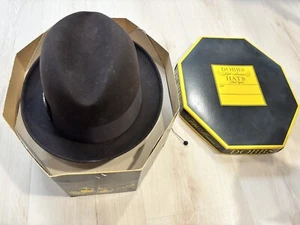 New Vintage Golden Coach “25” Hat Dobbs Fifth Avenue 7 1/8, Mint w/Original Box - Picture 1 of 12