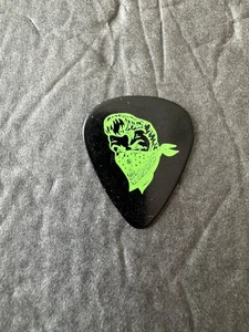 BRIAN SETZER Signature Guitar Pick Stray Cats BSO Brian Setzer Orchestra - Picture 1 of 2