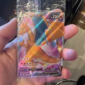 Charizard V SWSH050 Champions Path ETB Promo *Sellado* - Imagen 1 de 2