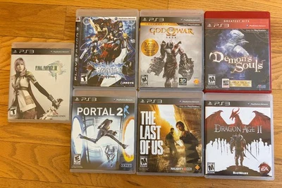 Lote de 7 juegos PS3, FF XIII, God of War, Demon's Souls, Blazblue, Last of Us, etc. Foto 1 de 3