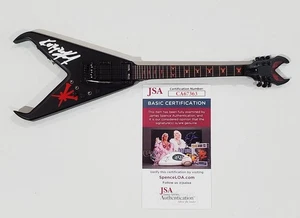CHITARRA KERRY KING FIRMATA SLAYER MINI SIGNATURE MODEL CON AUTOGRAFO MUSICALE JSA CERT - Foto 1 di 3