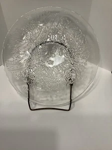 Vintage Saltera Platter Clear Glass Round Wreath Holiday Christmas Signed 11.5" - Picture 1 of 9