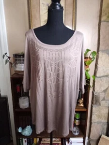Kenar Women’s Brown Beige Studded Top Short Sleeve Keyhole Back Stretch Size 1X - Picture 1 of 10
