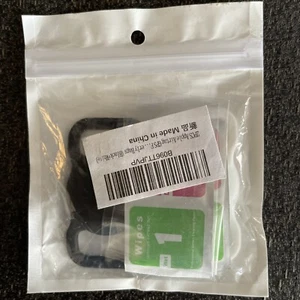 2pcs air tag holders black & white - Picture 1 of 2
