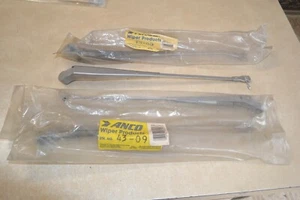 1968 69 70 71 72 GM A-Body Pontiac Tempest Le-Mans GTO Grand Prix Wiper Arm NOS - Picture 1 of 4