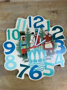 Wanduhr Olbernhau Pfefferkuchenfrau Nussknacker Reiterlein Erzgebirge NEU - Bild 1 von 4