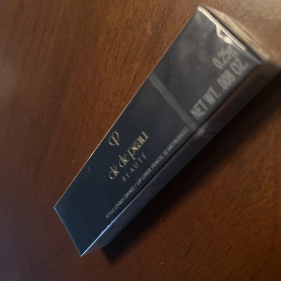 Cle De Peau - Cartucho de lápiz delineador de labios - 4 ROJO VIVO Foto 1 de 4