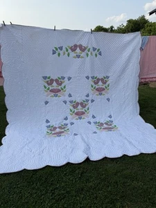 Beautiful KING SIZE Hand Quilted & Applique Quilt with Birds and Tulips - Picture 1 of 18