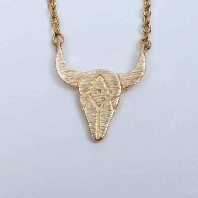 Colgante Calavera Toro Vaca Longhorn y Collar Tono Dorado, Forever 21 Nuevo Con Etiquetas Foto 1 de 4