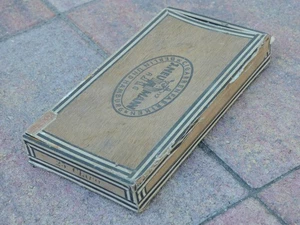 Wehrmacht soladat 2WK Zigarrenschachtel Zigarrenbox "J. Neumann" Original - Bild 1 von 9
