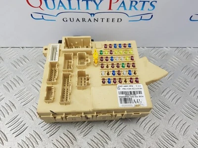 KIA SORENTO XM FUSE BOX  MK2 2012 954002P934 - Image 1 of 4