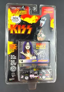 Johnny Lightning, Stock Car, 1:64 diecast, K-B Toys, Card #04 Gene Simmons jv - Picture 1 of 3