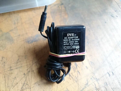 Medion DVE Netzteil AC Adaptor DV-6400UP 6V 300mA - Bild 1 von 4