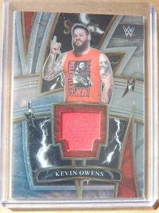 2022 Panini Select WWE Sparks Worn Used Memorabilia #SP-KOW Kevin Owens - Bild 1 von 2
