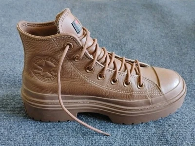 Converse Chuck Taylor All Star Lugged Brown Leather Platform Waterproof Sz 7.5 - Image 1 of 4