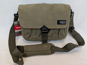 STM Scout Armeegrün gepolsterter Laptoprucksack Umhängetasche Kuriertasche Neu mit Etikett - Bild 1 von 9