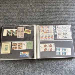 stamp collections in old albums - Picture 1 of 24