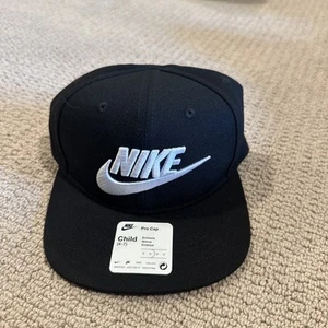 Nike Child (4-7) Black Snapback Flat Brim Pro Cap Baseball Hat (NWT) - Picture 1 of 3
